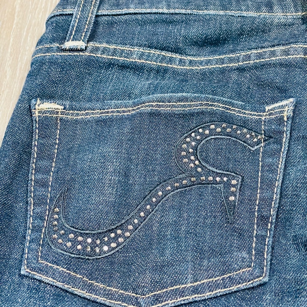 Rock & Republic NEW Women's Size 4 Jeans BootCut Sequined Pockets DARK BLUE - Picture 11 of 12